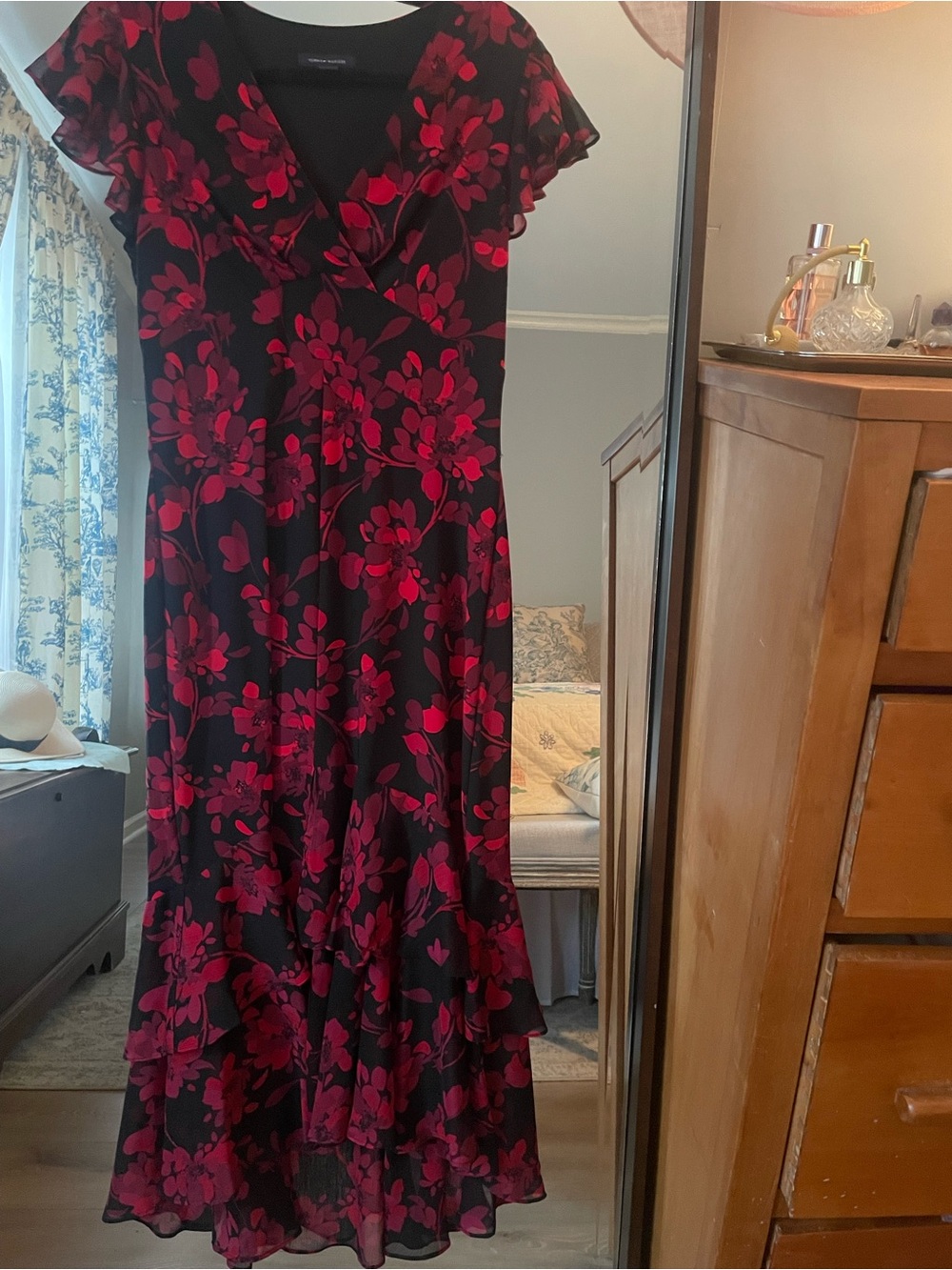 Women’s Black Dress with Red Floral Print - Elegant V-Neck Maxi